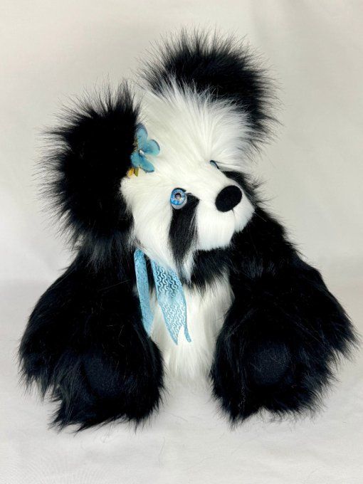 Kyra ours panda en peluche de collection 45cm