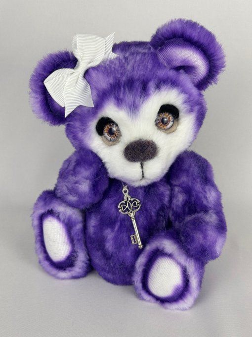 Loudna ours en peluche de collection 22cm